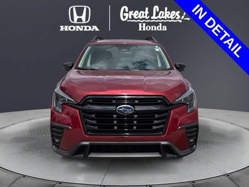 Used 2024 Subaru Ascent Onyx Edition AWD/4WD image 8
