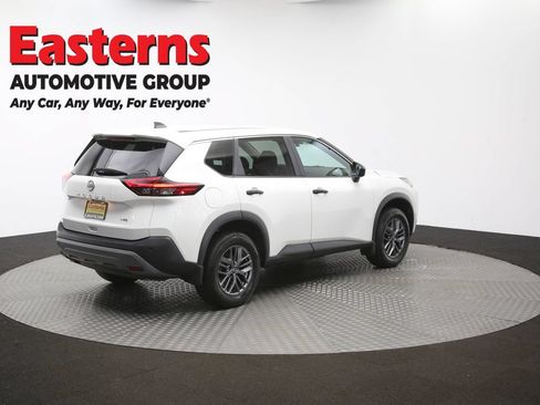 Used 2023 Nissan Rogue S AWD/4WD image 42