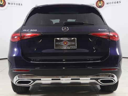 Used 2023 Mercedes-Benz GLC 300 4MATIC w/ Pinnacle Trim Package image 45