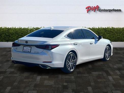 Used 2024 Lexus ES 350 Premium image 8