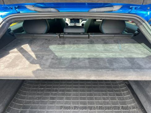 Used 2019 Lamborghini Urus AWD/4WD image 32