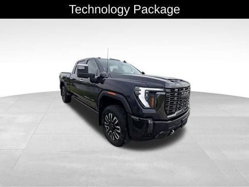 Used 2024 GMC Sierra 2500 Denali Ultimate w/ Max Trailering Package AWD/4WD image 5
