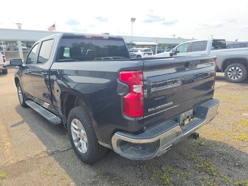 Used 2024 Chevrolet Silverado 1500 LT AWD/4WD image 11