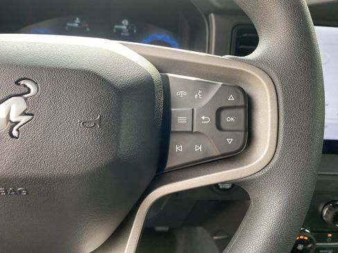 Used 2025 Ford Bronco 2-Door image 29