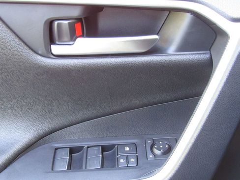 Certified 2024 Toyota RAV4 XSE w/ Weather Package AWD/4WD image 39