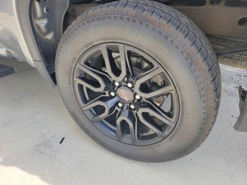 Used 2023 GMC Sierra 1500 Pro w/ Graphite Edition RWD image 8