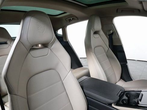 New 2026 Porsche Panamera RWD image 22