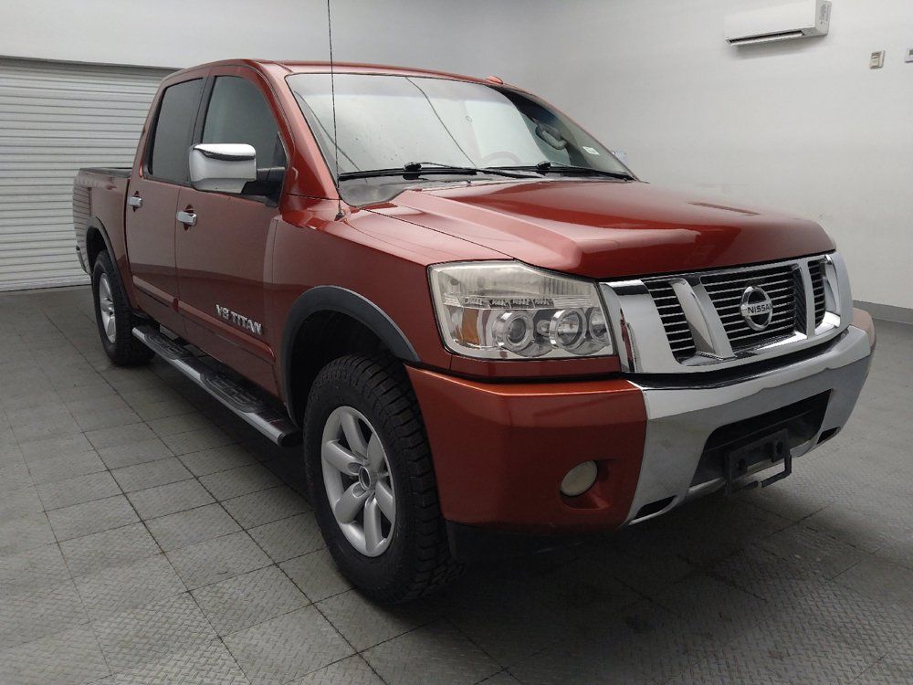 Used 2015 Nissan Titan SV RWD image 13