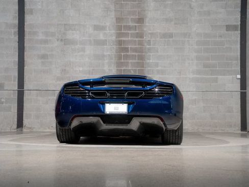 Used 2013 McLaren MP4-12C Spider RWD image 7