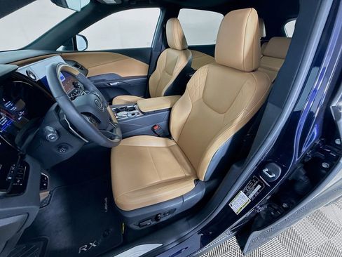 Used 2025 Lexus RX 350 Premium w/ Convenience Package FWD image 22