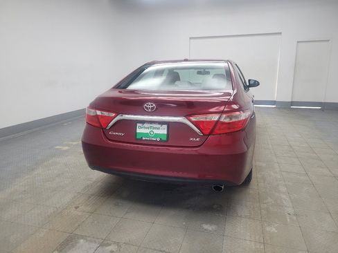 Used 2015 Toyota Camry XLE w/ Moonroof Package image 7