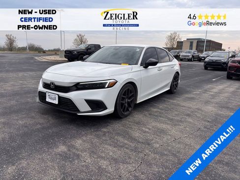 Used 2024 Honda Civic Sport image 1