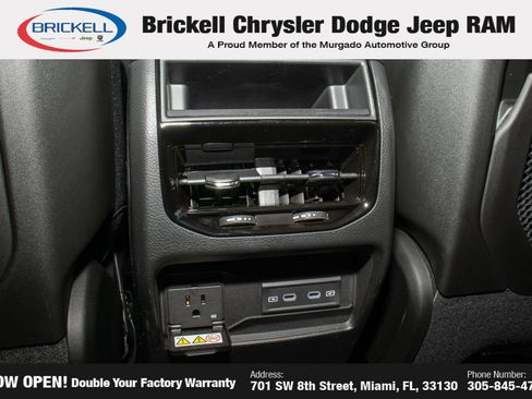 New 2026 Jeep Grand Cherokee Altitude image 19