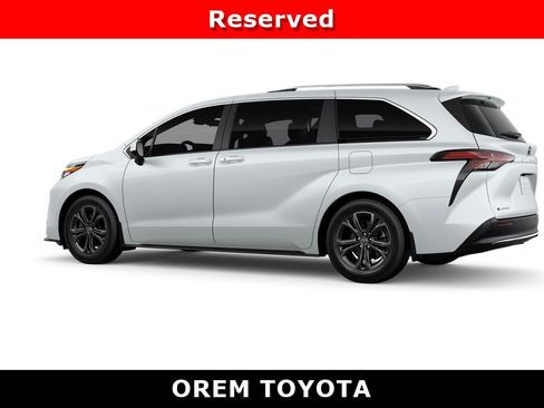 New 2026 Toyota Sienna Platinum AWD/4WD image 5