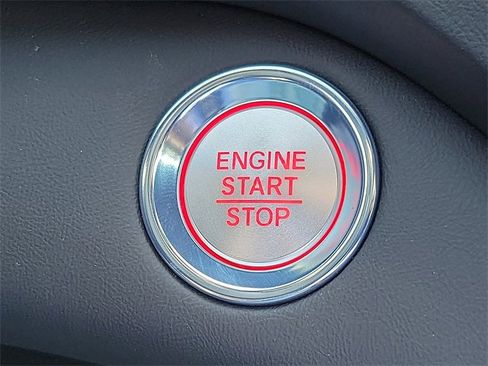 New 2025 Acura RDX SH-AWD image 10