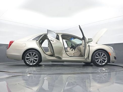 Used 2015 Cadillac XTS FWD image 58