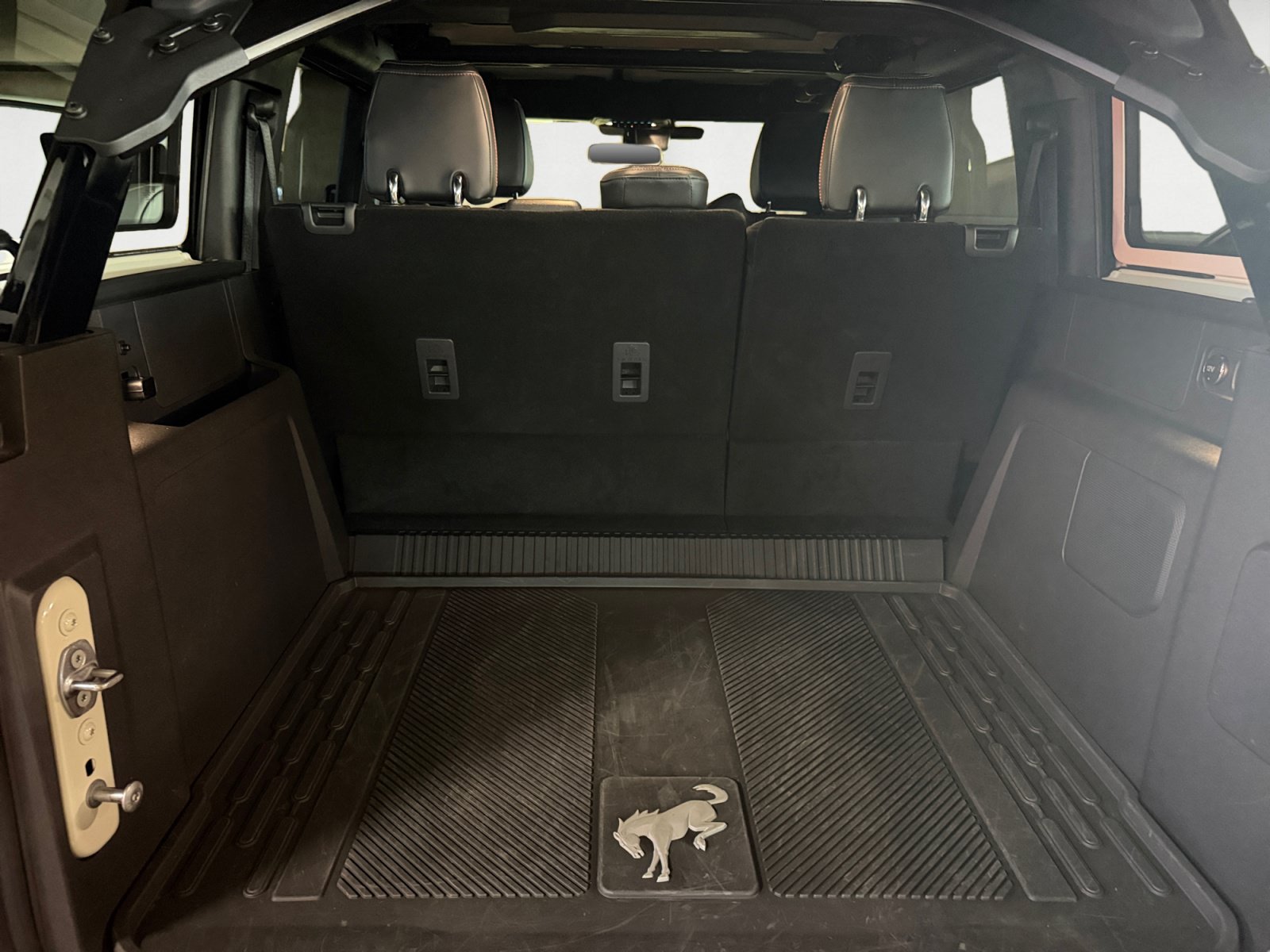 Used 2025 Ford Bronco Raptor AWD/4WD image 19