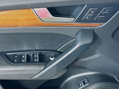 Certified 2023 Audi Q5 2.0T Premium Plus w/ Premium Plus Package image 11