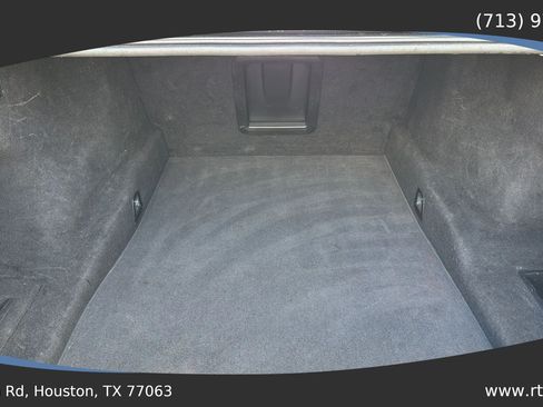 Used 2018 BMW 740i RWD image 33