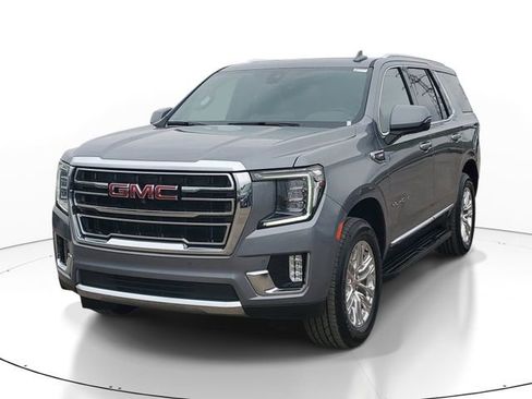 Certified 2022 GMC Yukon SLT w/ SLT Premium Package AWD/4WD image 2