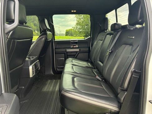 Used 2021 Ford F450 Platinum w/ FX4 Off-Road Package AWD/4WD image 19