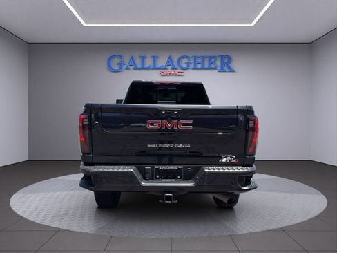 Used 2024 GMC Sierra 3500 AT4 w/ Technology Package AWD/4WD image 6