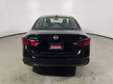 Used 2023 Nissan Altima 2.5 SV image 4