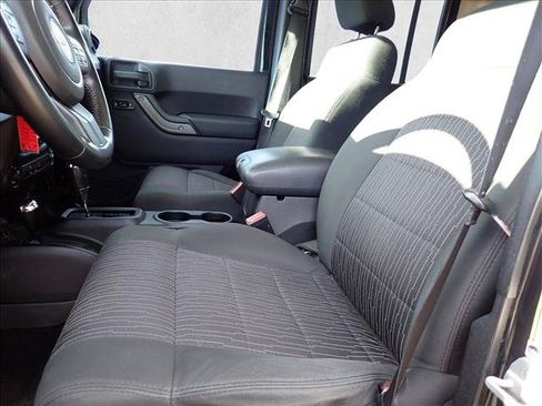 Used 2011 Jeep Wrangler Unlimited Sport AWD/4WD image 15