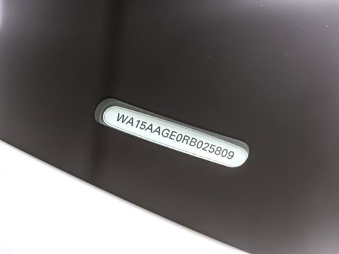 Used 2024 Audi Q8 e-tron Premium Plus w/ Premium Plus Package image 26