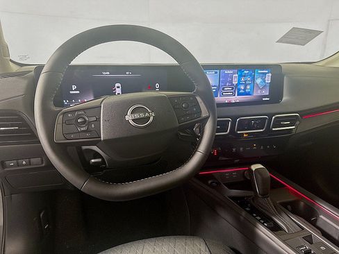 New 2026 Nissan Sentra SV w/ SV Convenience Package FWD image 23