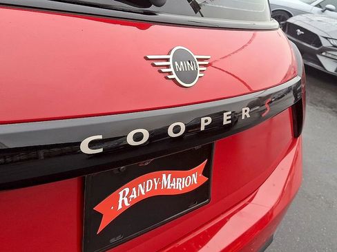 Used 2025 MINI Cooper S FWD image 31