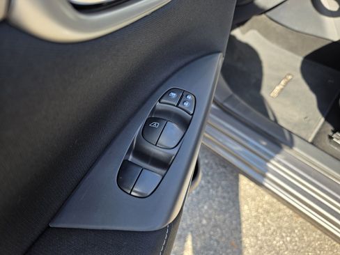 Used 2015 Nissan Sentra SV image 15