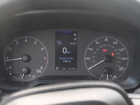Used 2025 Toyota Corolla LE FWD image 19