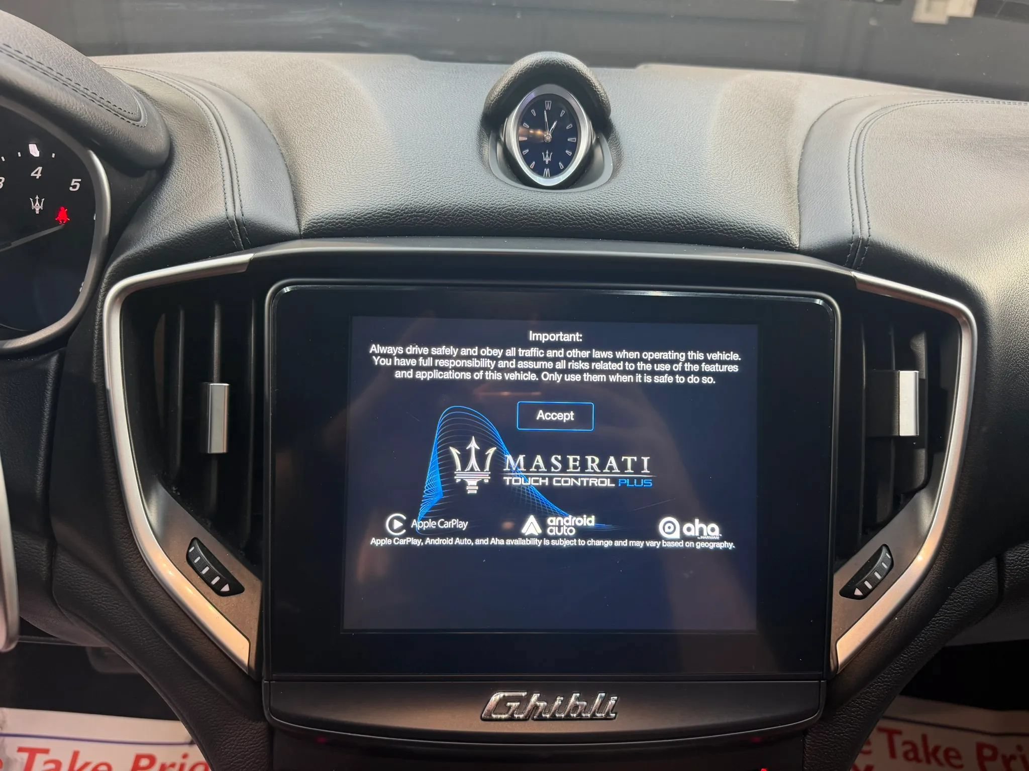 Used 2017 Maserati Ghibli S Q4 AWD/4WD image 26