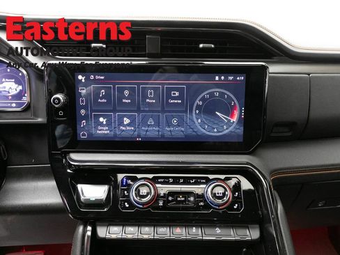 Used 2024 GMC Sierra 1500 AT4 w/ Technology Package AWD/4WD image 12