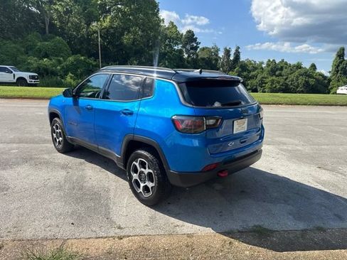 Used 2022 Jeep Compass Trailhawk w/ Trailhawk Elite Group AWD/4WD image 5