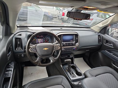 Used 2020 Chevrolet Colorado Z71 image 11