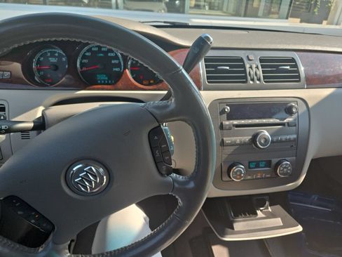 Used 2011 Buick Lucerne CXL w/ Driver Confidence Package FWD image 8