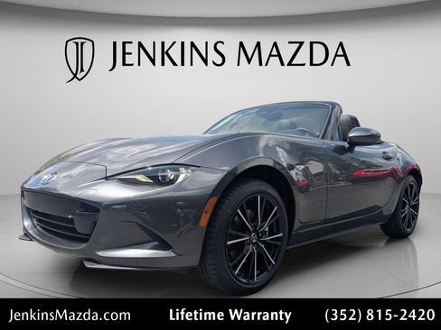 New 2026 MAZDA MX-5 Miata Grand Touring RWD image 4