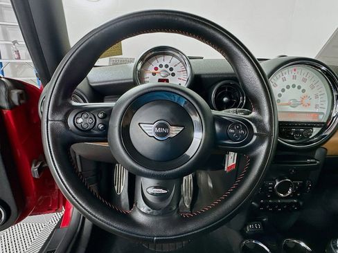 Used 2013 MINI Cooper S image 11