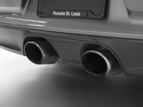 Used 2017 Porsche 911 Carrera S image 26