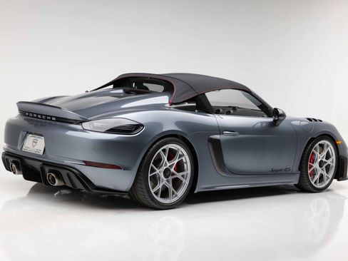 Used 2024 Porsche 718 Boxster Spyder RS RWD image 35