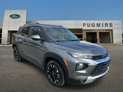 Used 2021 Chevrolet TrailBlazer LT w/ Sun and Liftgate Package