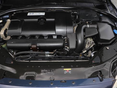 Used 2012 Volvo XC70 3.2 AWD/4WD image 39