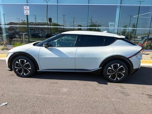 Used 2022 Kia EV6 Wind w/ Wind Technology Package AWD/4WD image 21