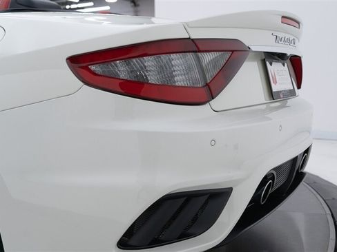 Used 2018 Maserati GranTurismo MC RWD image 29