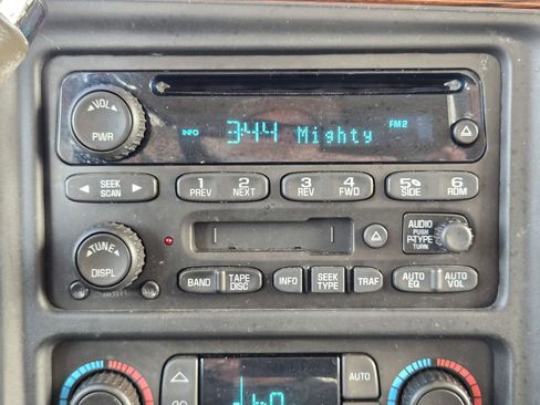 Used 2003 Cadillac Escalade 2WD image 17