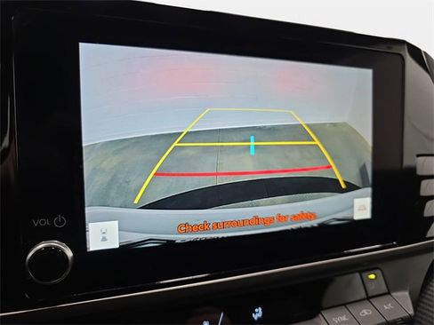 Certified 2025 Toyota Camry SE image 19