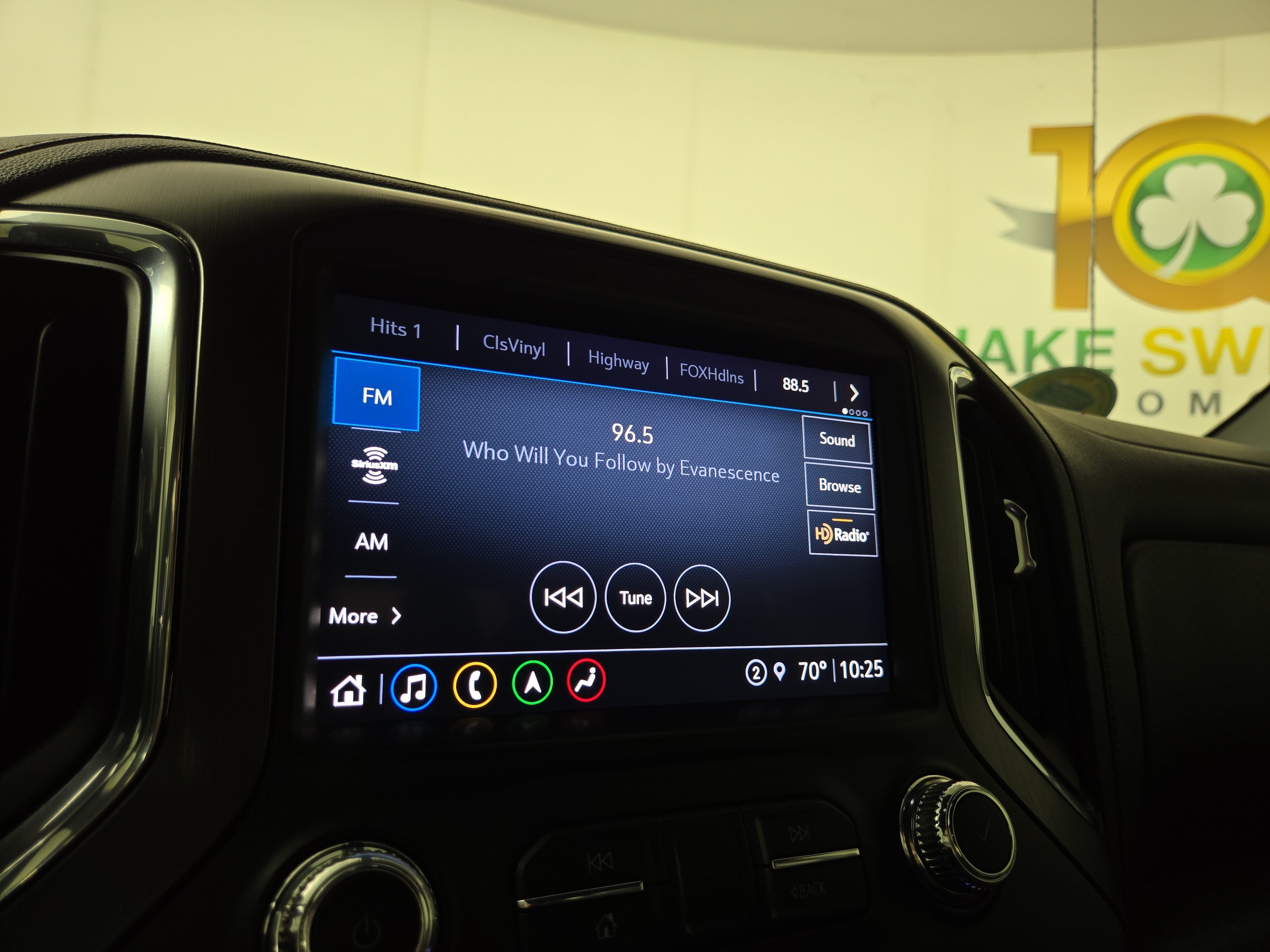 Used 2021 GMC Sierra 1500 AT4 w/ AT4 Value Package AWD/4WD image 19