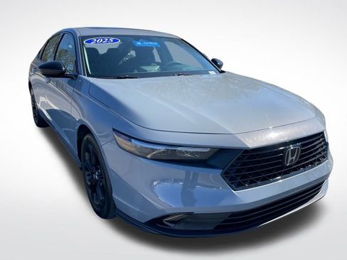 Certified 2025 Honda Accord SE image 8